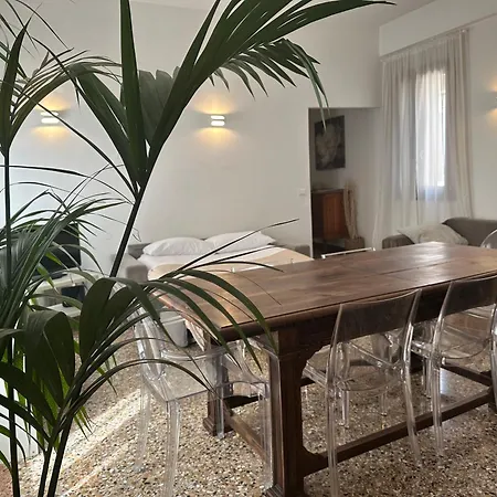 Ca' D'Oro Suite * Venice