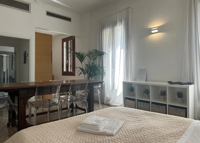 Ca' D'Oro Suite Venice