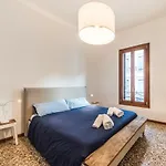 Appartement Ca' D'oro *